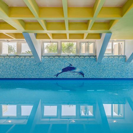 Blue Dolphin Apartment - Private Indoor Pool, Jacuzzi, Garden Split Exterior foto